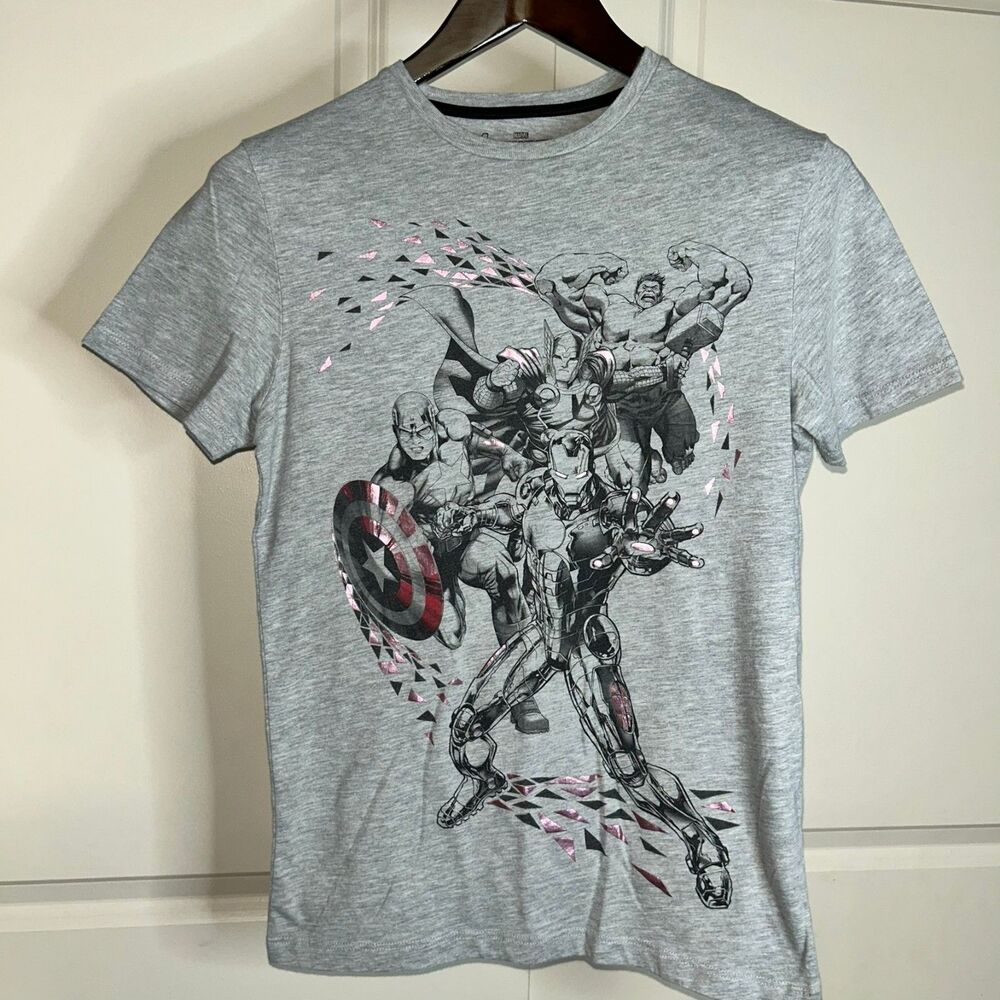 🟢Celio Women’s Small Marvel Avengers Graphic Tee – Gray Hero Print